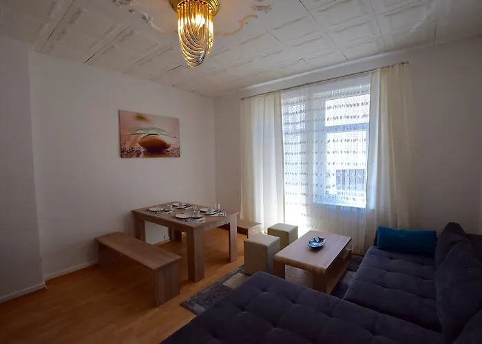 Ostendplatz Apartamento *